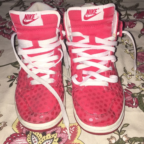 Nike | Shoes | Nike Red Polka Dot 